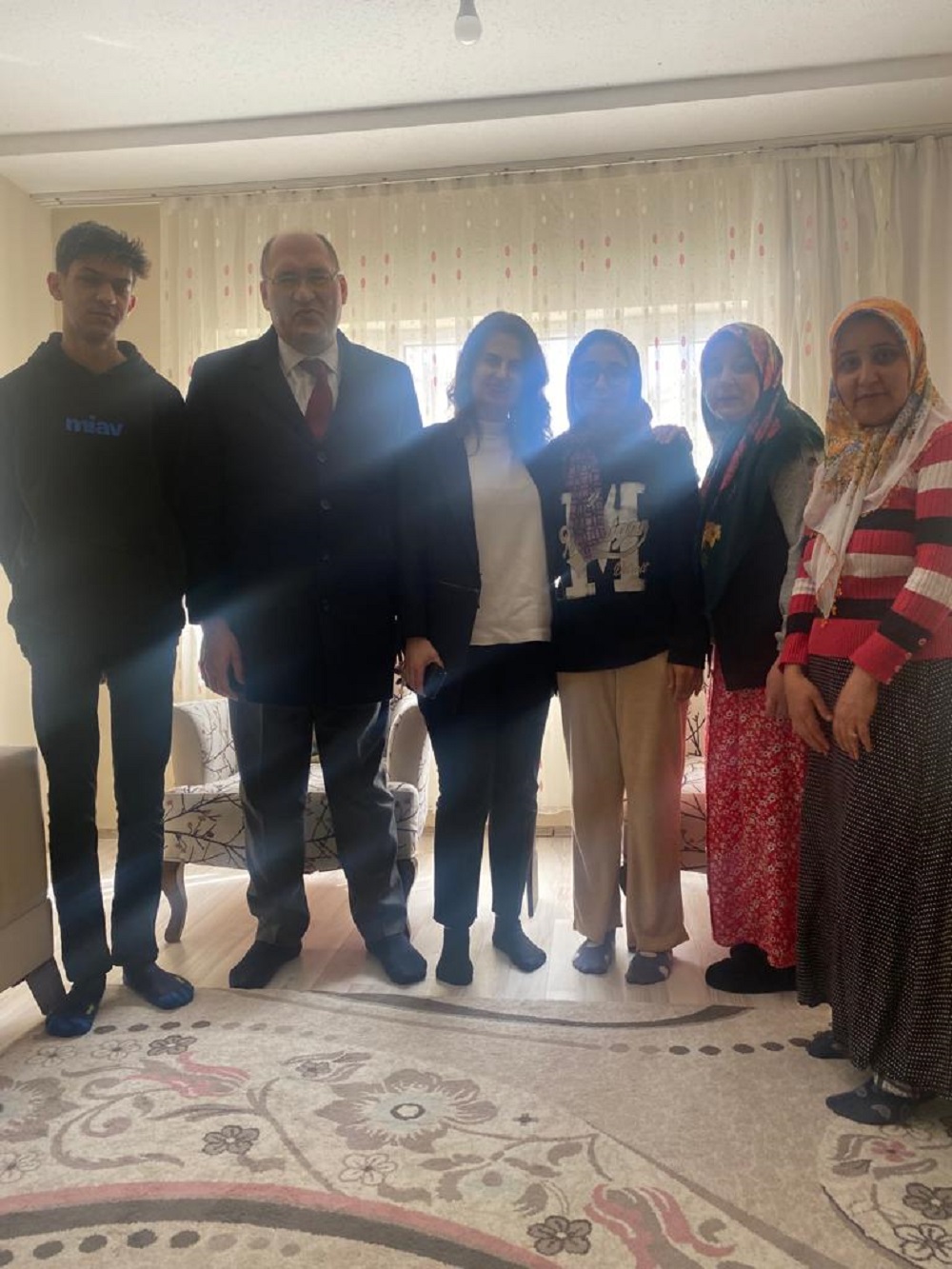 Depremzede kardeşlerimiz ikametlerinde ziyaret edildi.