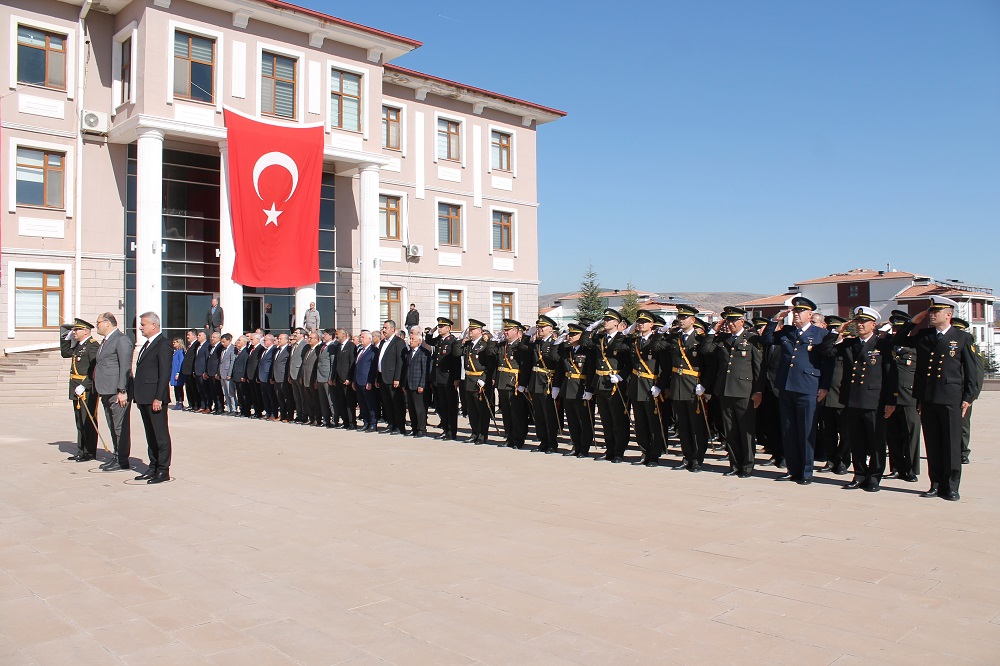 Cumhuriyetimizin 101. Yıllı Törenlerle Kutlandı